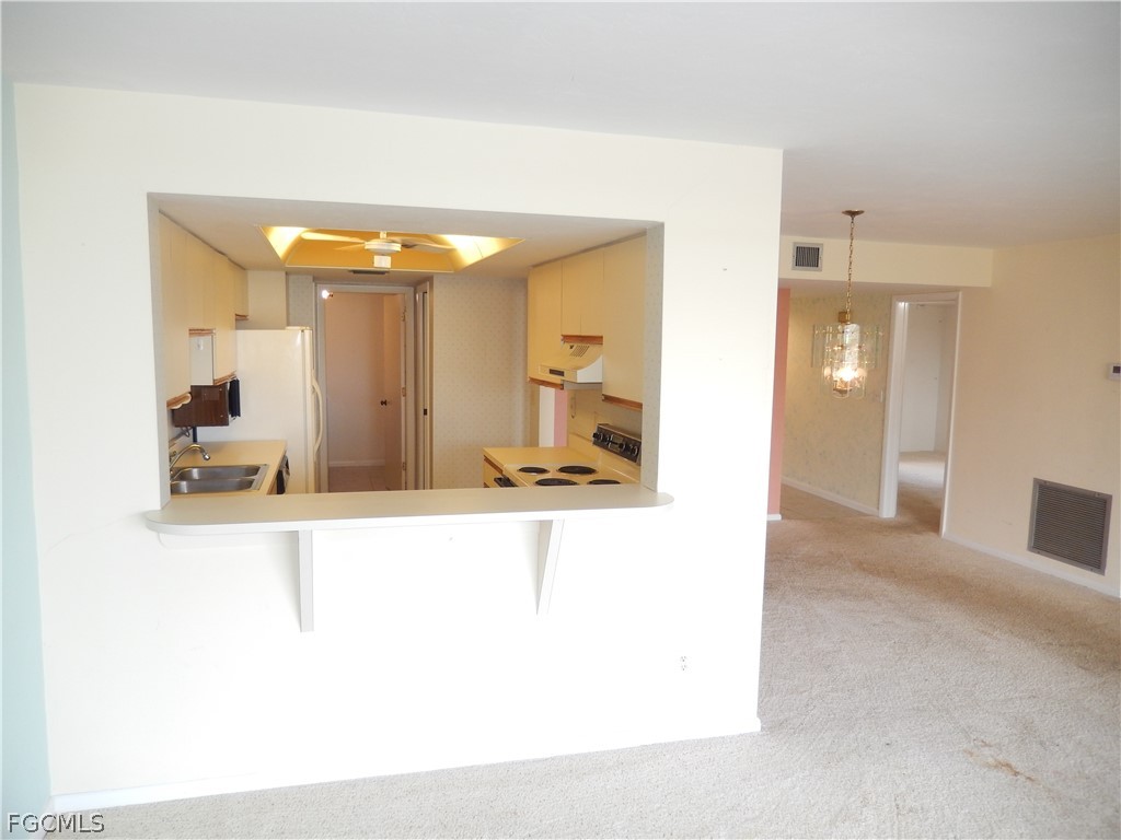 7119 Lakeridge View Court #403 Fort Myers FL 33907 2026010910 image11