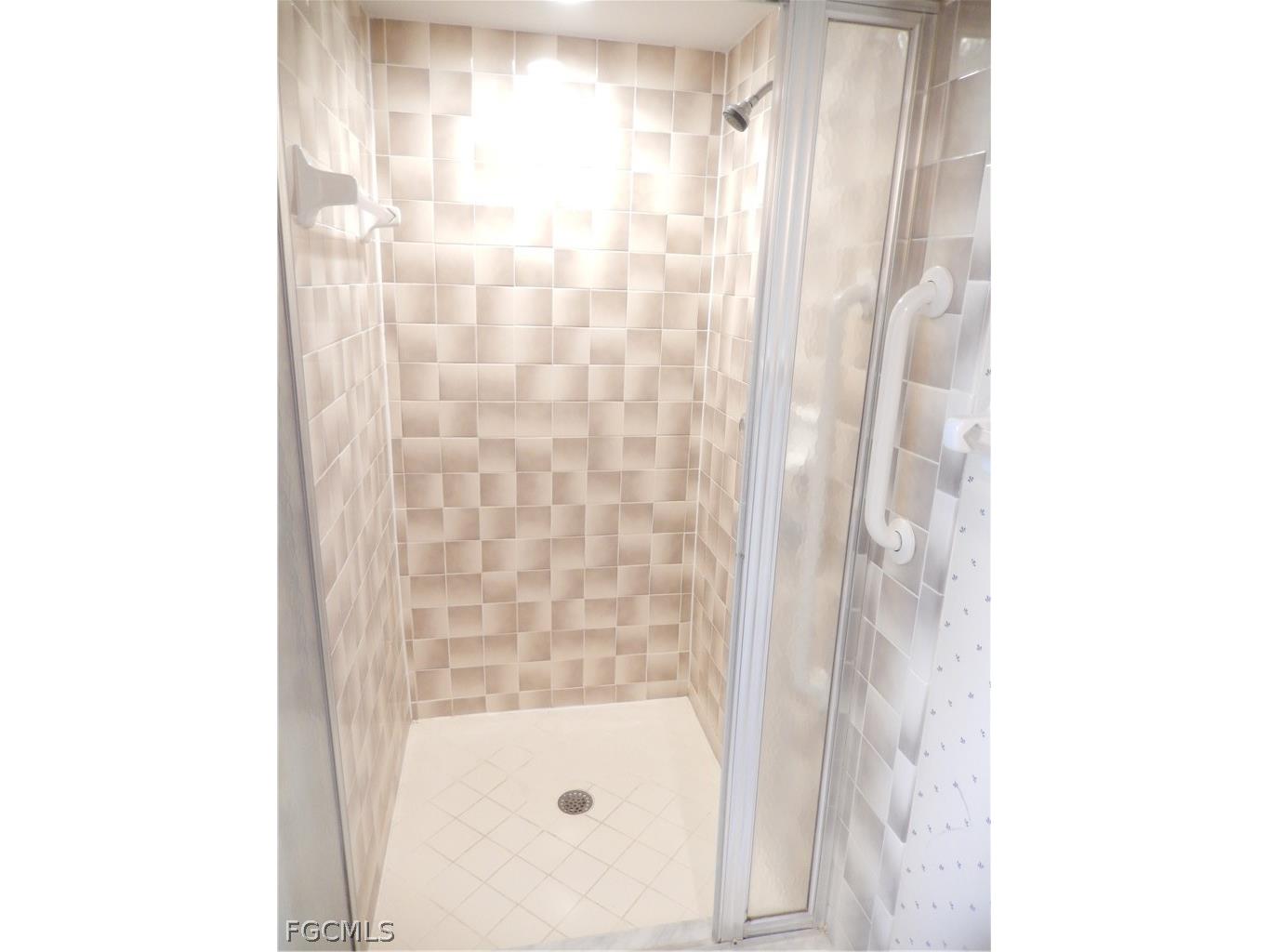 7119 Lakeridge View Court #403 Fort Myers FL 33907 2026010910 image27