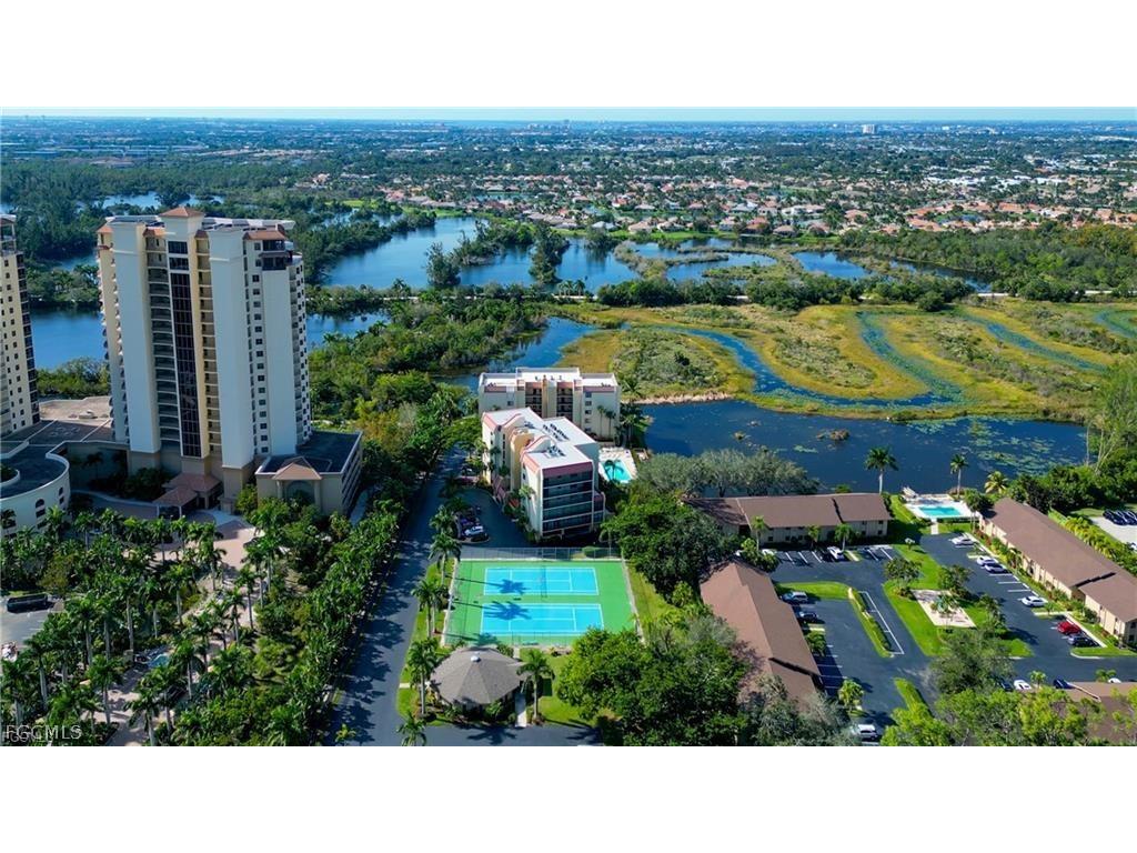 7119 Lakeridge View Court #403 Fort Myers FL 33907 2026010910 image3