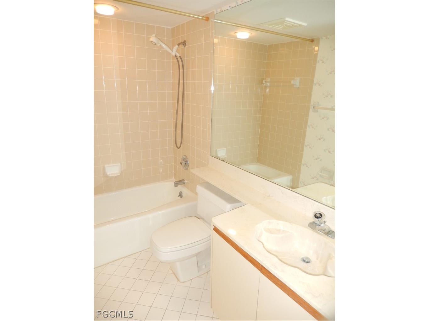 7119 Lakeridge View Court #403 Fort Myers FL 33907 2026010910 image39