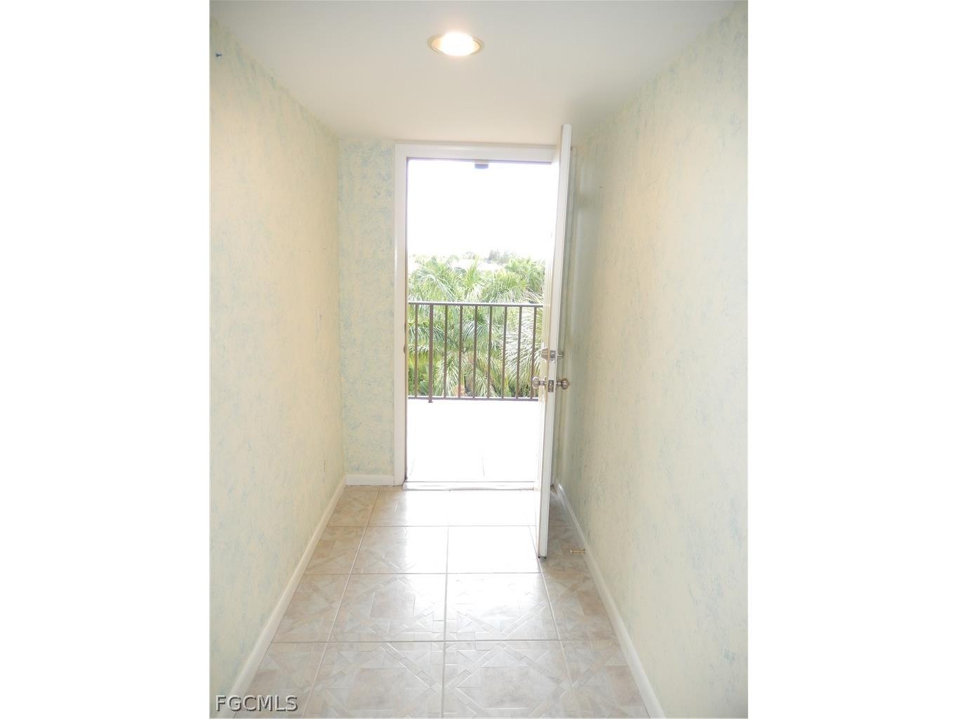 7119 Lakeridge View Court #403 Fort Myers FL 33907 2026010910 image42