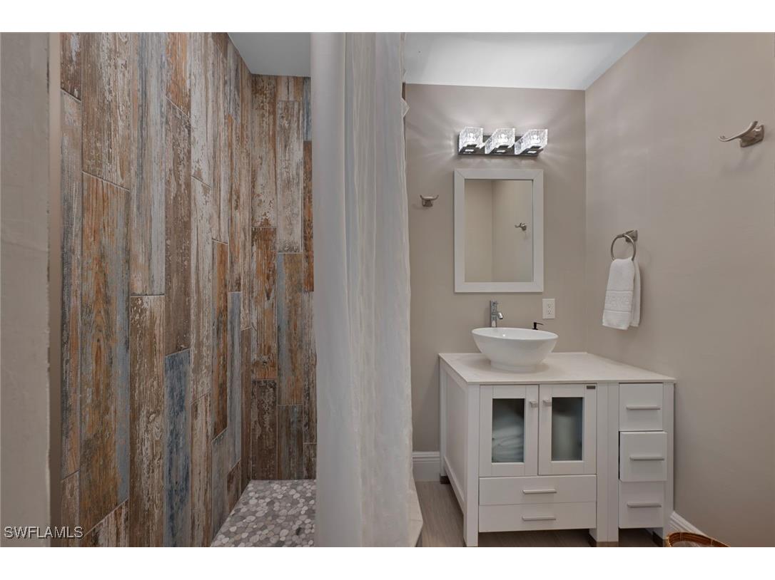 712 110th Avenue N Naples FL 34108 225082750 image11