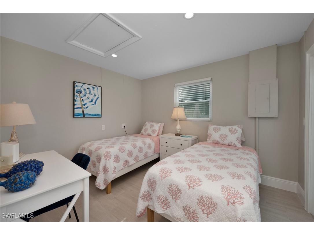 712 110th Avenue N Naples FL 34108 225082750 image15