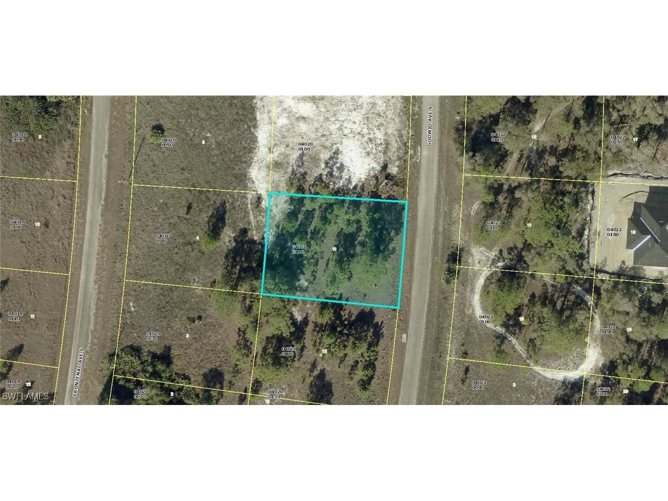 712 Godwid Avenue S Lehigh Acres FL 33974 225043631 image1