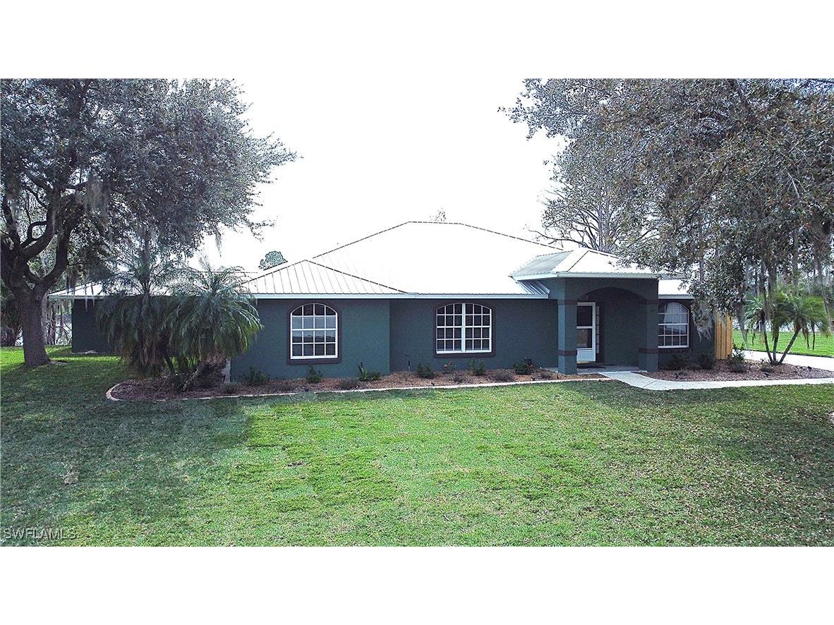 712 Lake Betty Drive Lake Placid FL 33852 225017221 image1