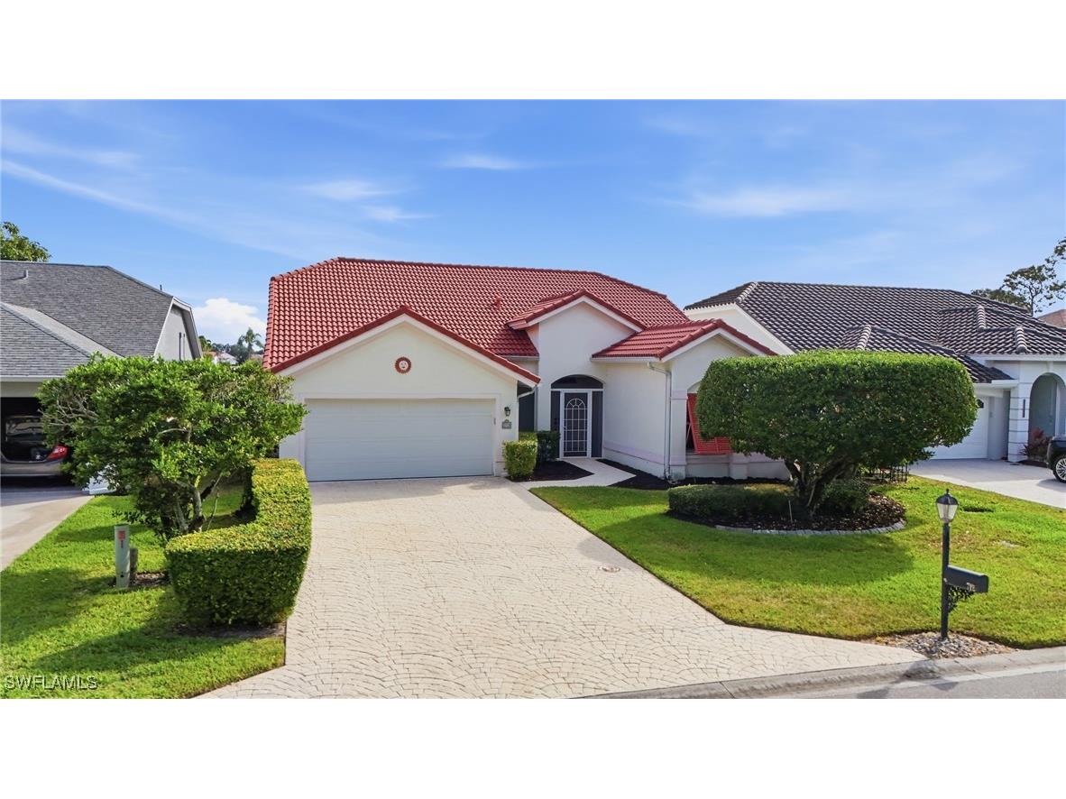 712 Lambton Lane Naples FL 34104 225082445 image1