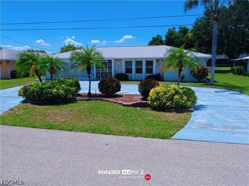 712 SE 32nd Terrace Cape Coral FL 33904 2026022161 image1