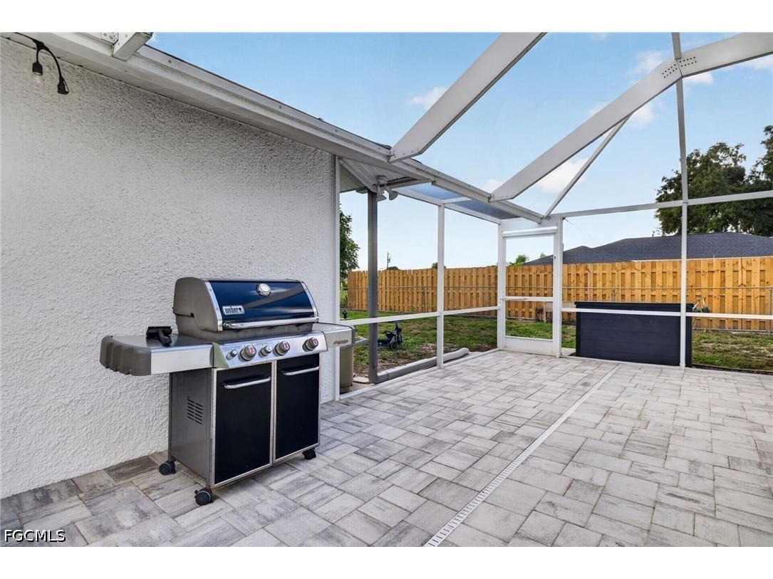 712 SE 32nd Terrace Cape Coral FL 33904 2026022161 image40