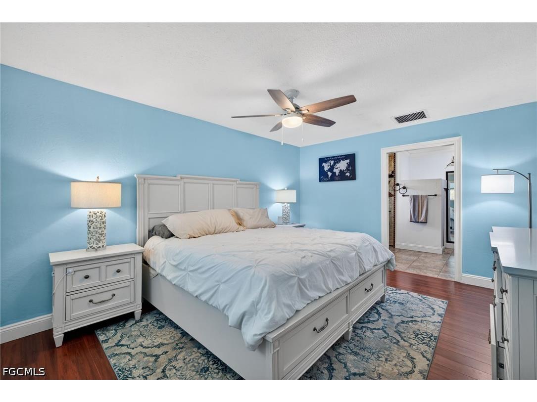 712 SE 32nd Terrace Cape Coral FL 33904 2026022335 image23