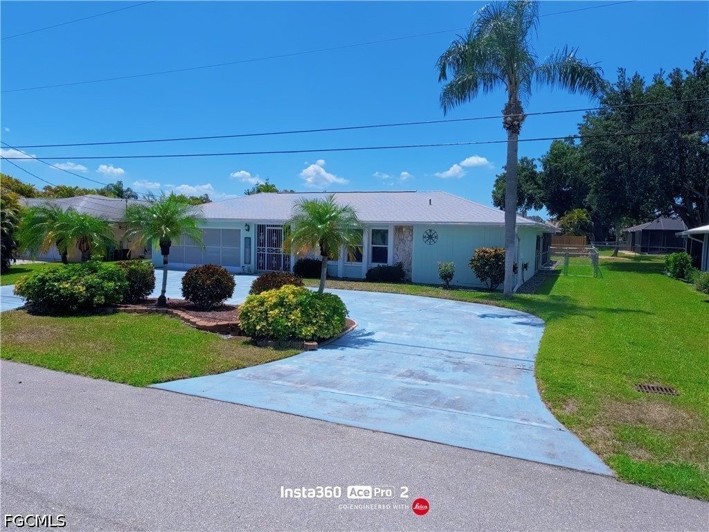712 SE 32nd Terrace Cape Coral FL 33904 2026022335 image3