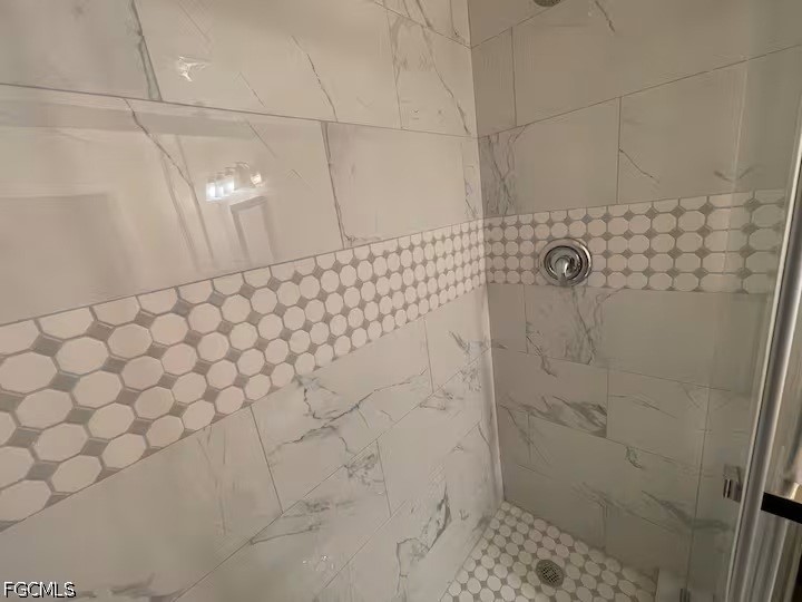 712 SE 47th Street #LEFT SIDE Cape Coral FL 33904 2026024709 image10