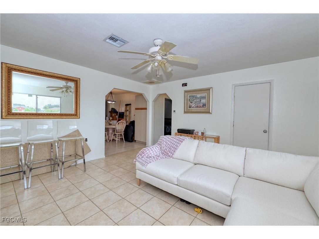 712 SE 8th Street #A Cape Coral FL 33990 2025003692 image11