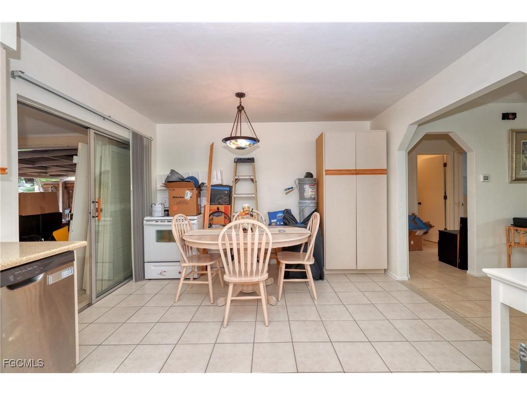 712 SE 8th Street #A Cape Coral FL 33990 2025003692 image14