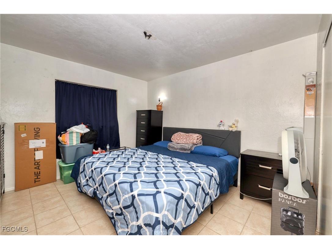 712 SE 8th Street #A Cape Coral FL 33990 2025003692 image15