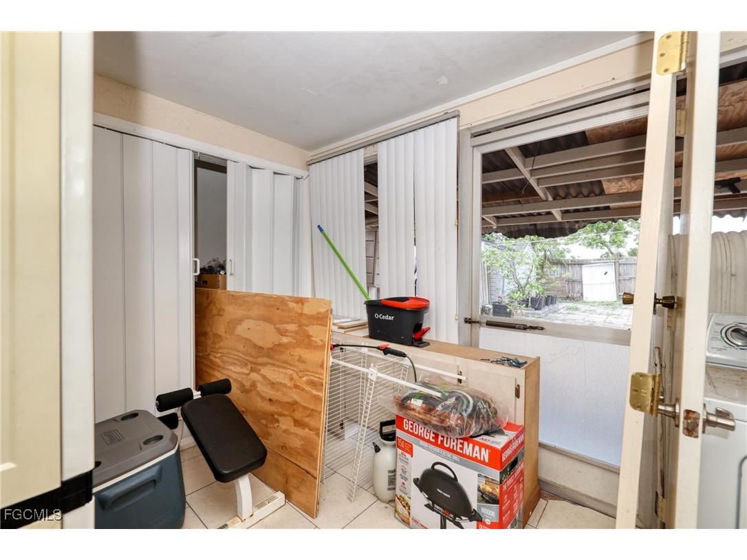 712 SE 8th Street #A Cape Coral FL 33990 2025003692 image20