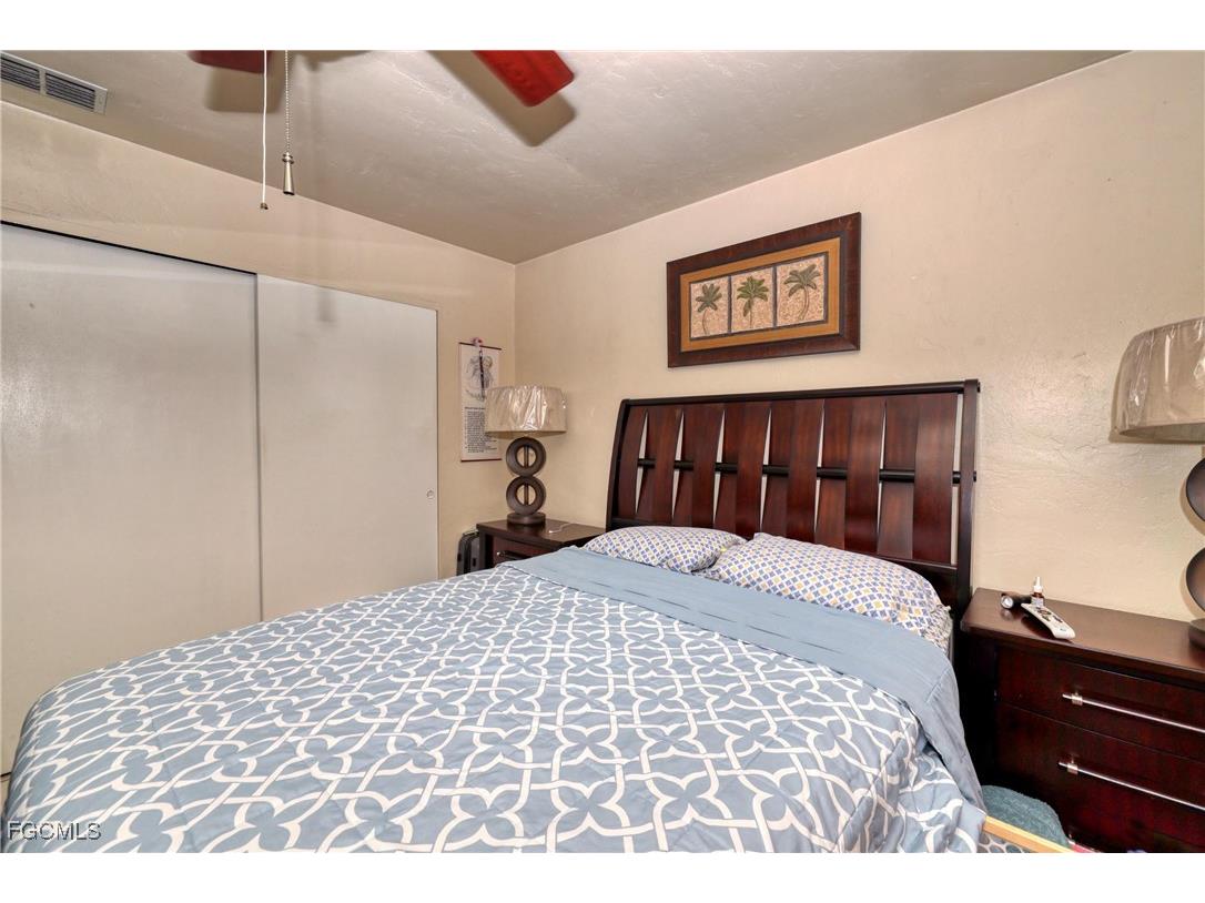 712 SE 8th Street #A Cape Coral FL 33990 2025003692 image40