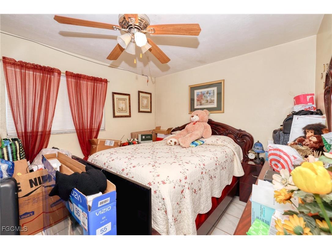 712 SE 8th Street #A Cape Coral FL 33990 2025003692 image42