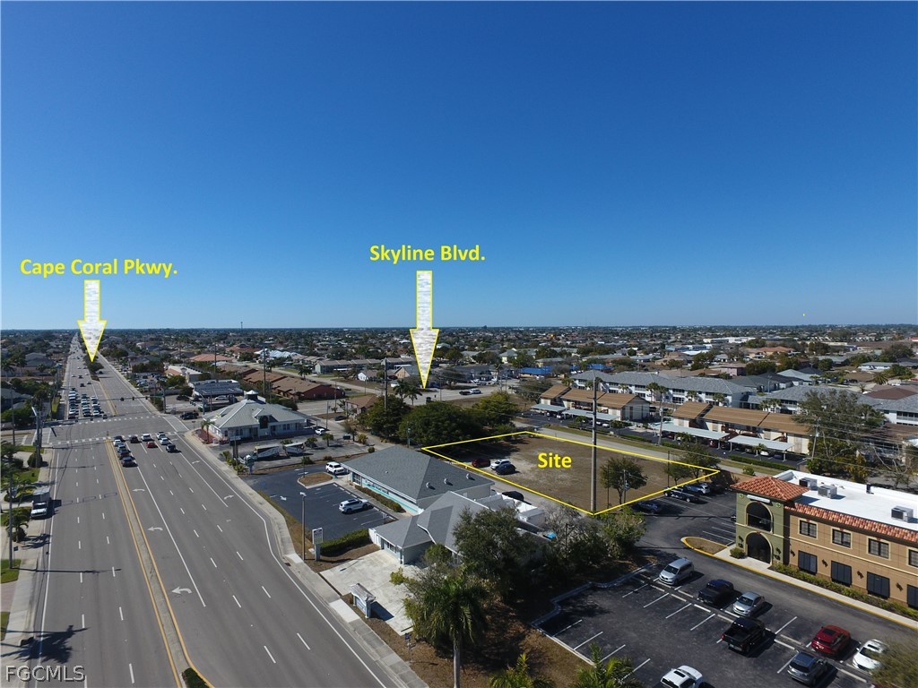 712 SW 47th Terrace Cape Coral FL 33914 2026010975 image3