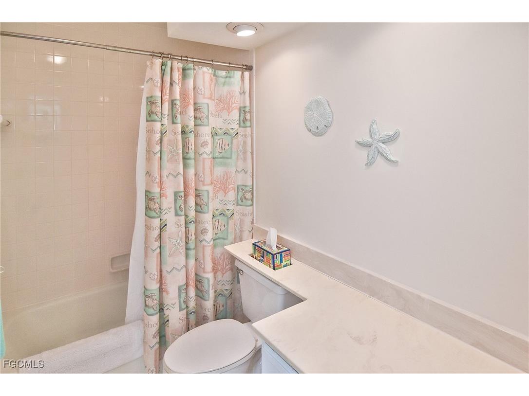 7121 Golden Eagle Court #622 Fort Myers FL 33912 2025021594 image22