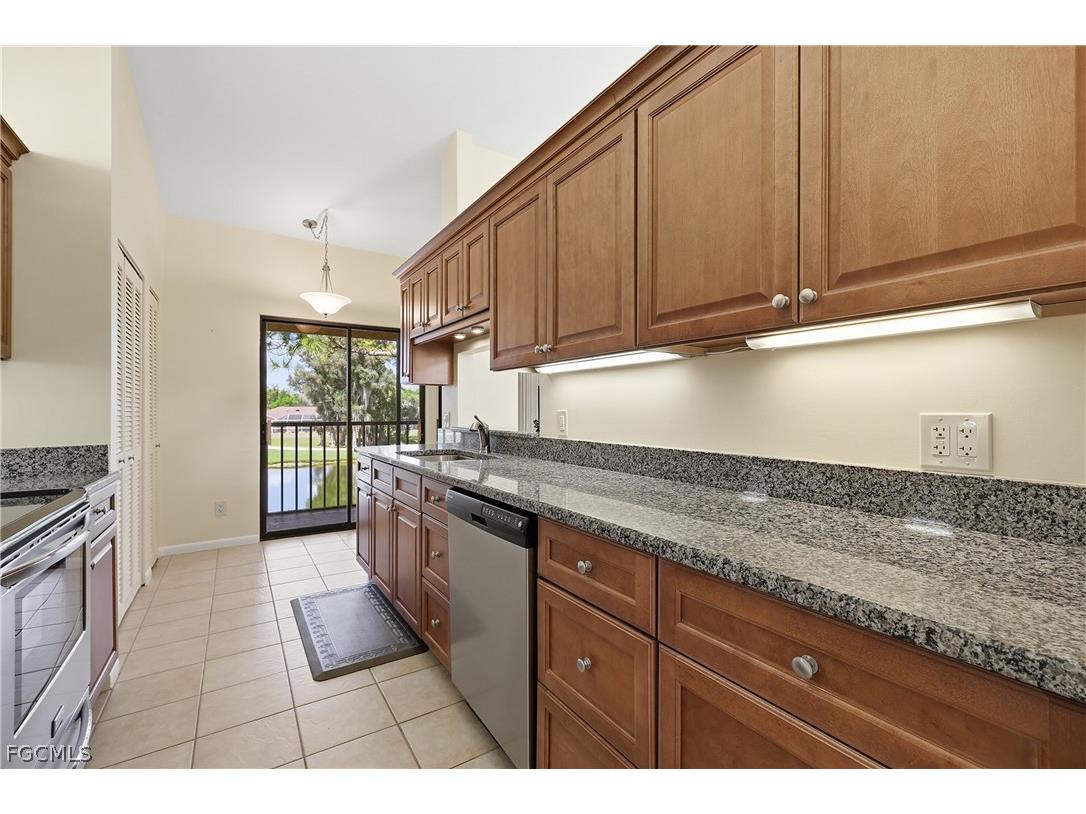 7121 Golden Eagle Court #623 Fort Myers FL 33912 2026012010 image10