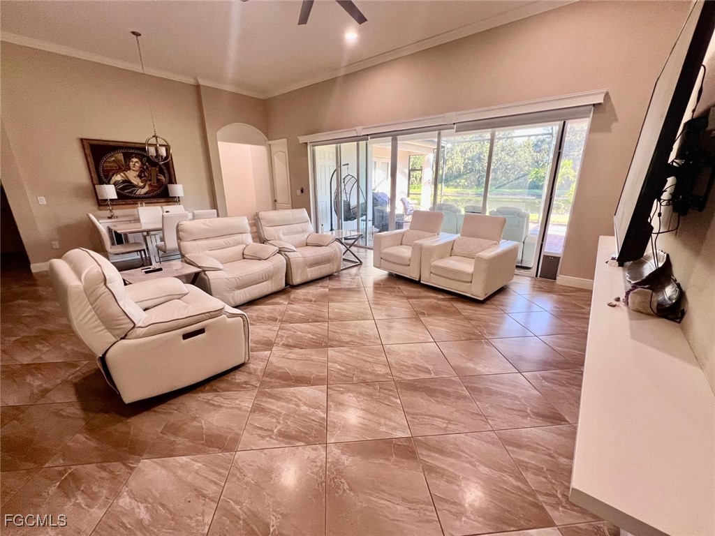 7121 Hatpin Loop Wesley Chapel FL 33545 2025011088 image4