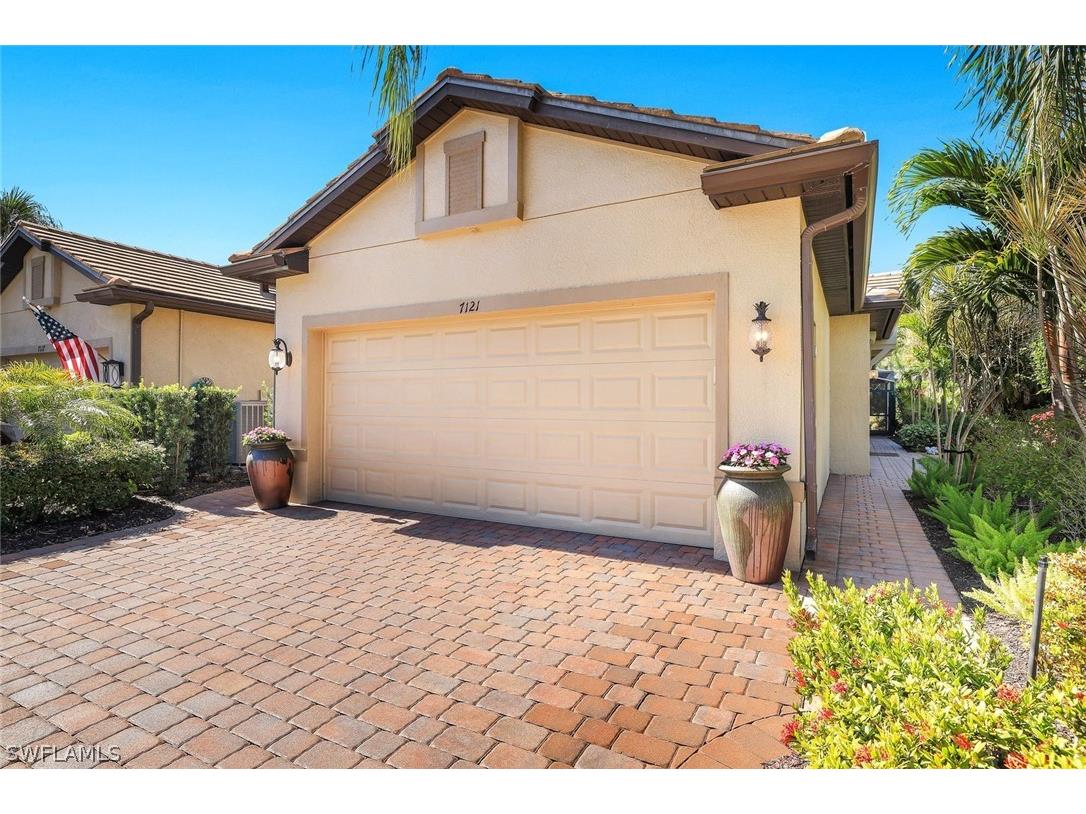 7121 Live Oak Drive Naples FL 34114 226006762 image2