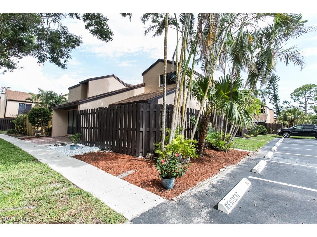 7121 Penner Lane #11 Fort Myers FL 33907 223053747 image1