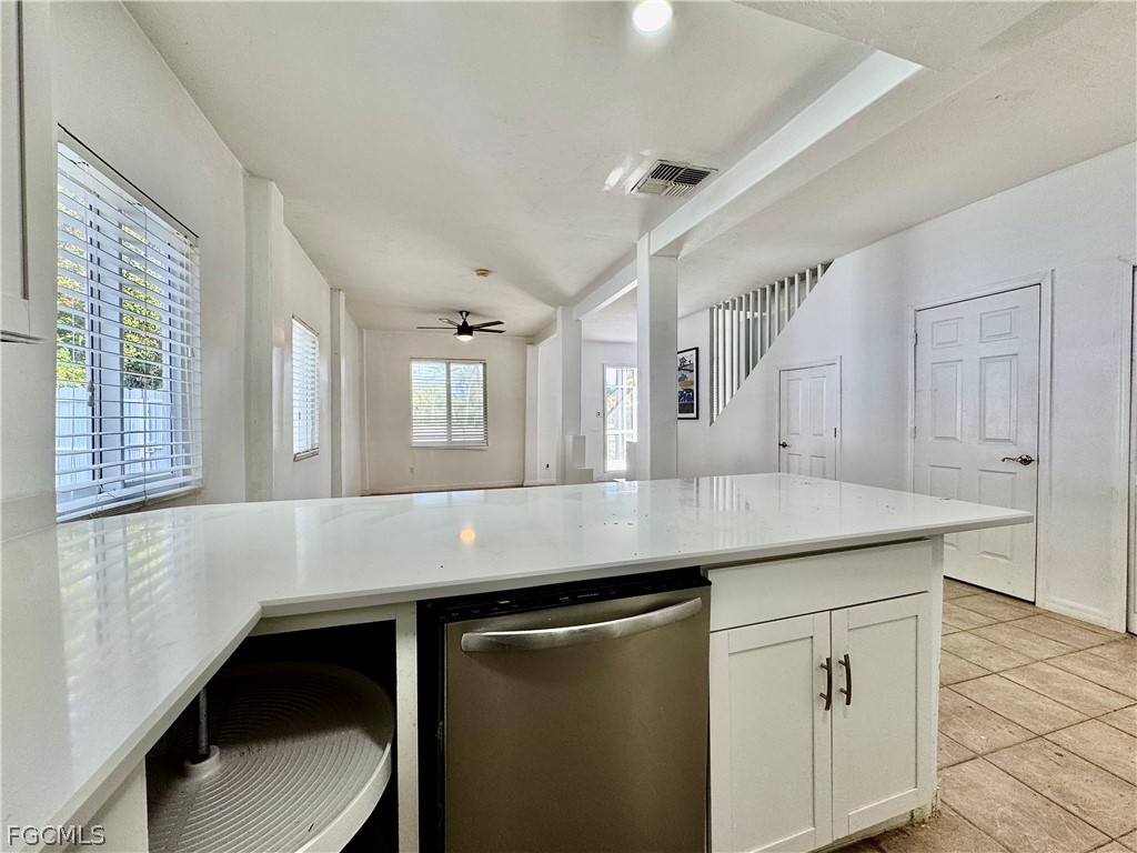 7123 Shannon Boulevard Fort Myers FL 33908 2026008255 image10