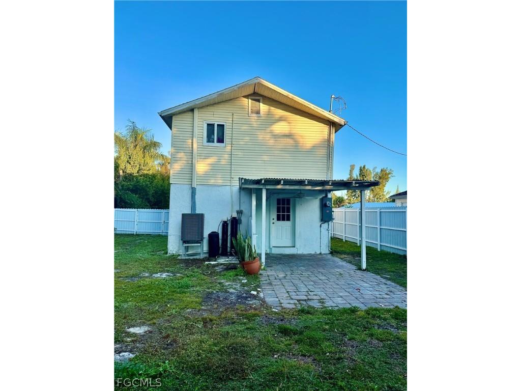 7123 Shannon Boulevard Fort Myers FL 33908 2026008255 image29