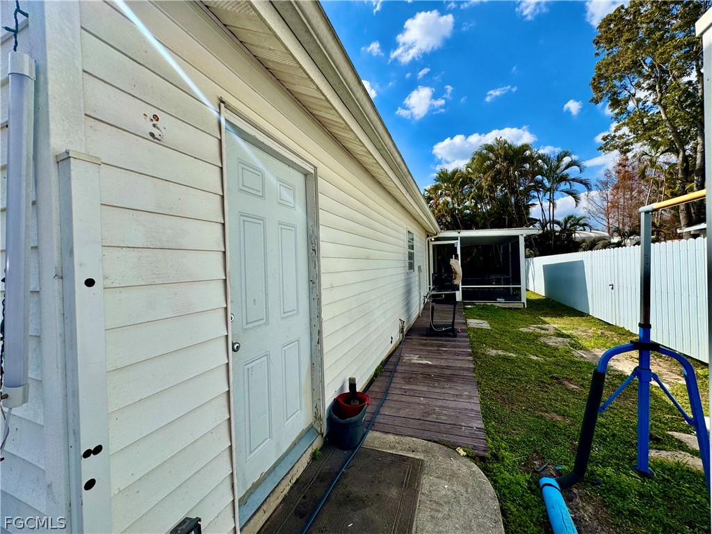 7123 Shannon Boulevard Fort Myers FL 33908 2026008255 image33