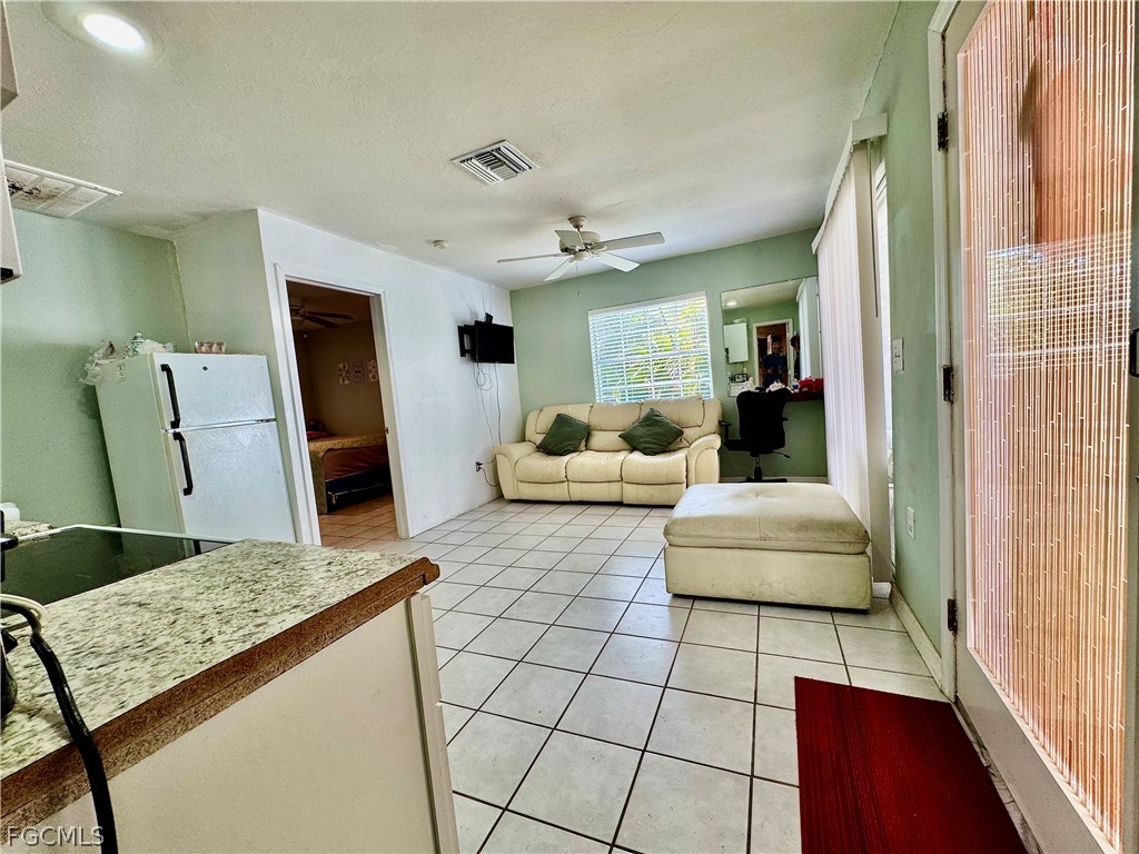 7123 Shannon Boulevard Fort Myers FL 33908 2026008255 image34
