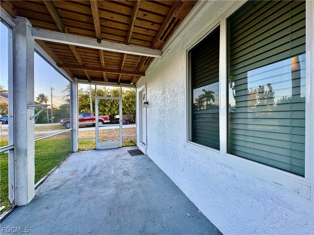 7123 Shannon Boulevard Fort Myers FL 33908 2026008255 image4