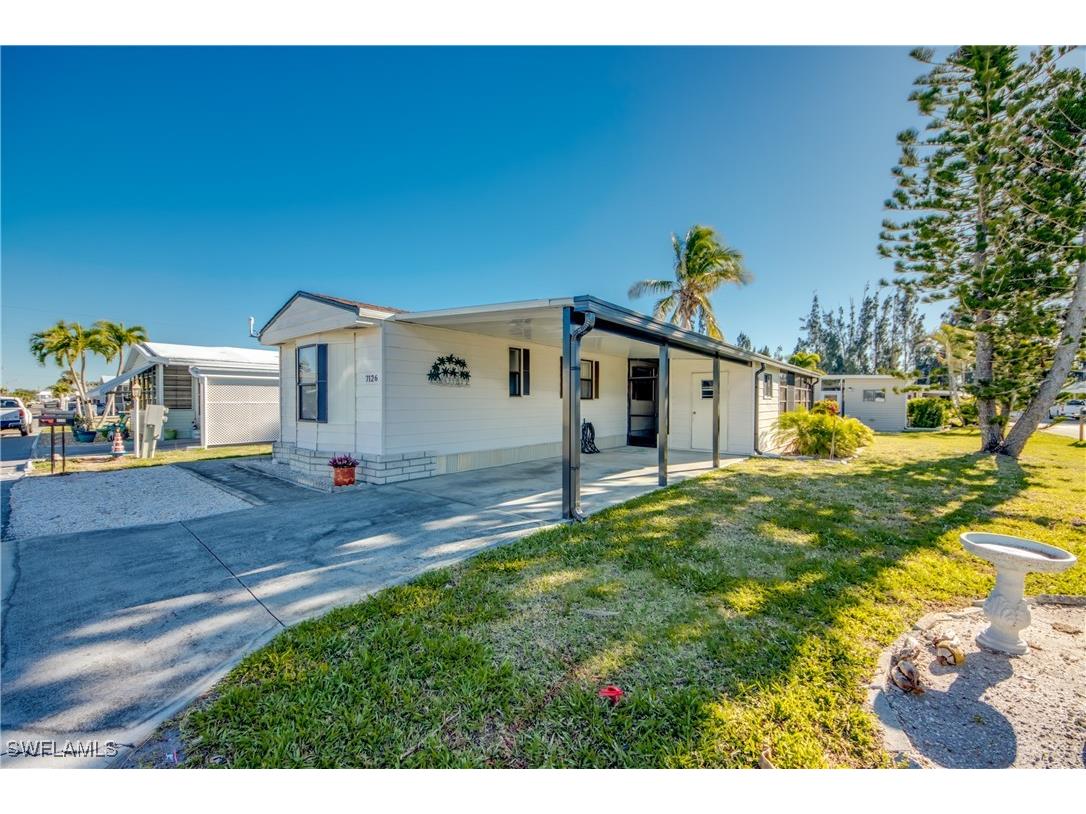 7126 Ladyfish Drive Saint James City FL 33956 225025567 image1