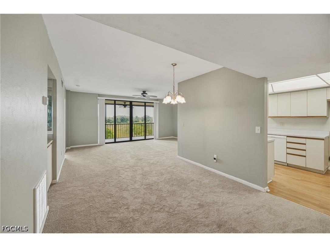 7129 Lakeridge View Court #203 Fort Myers FL 33907 2026028524 image3