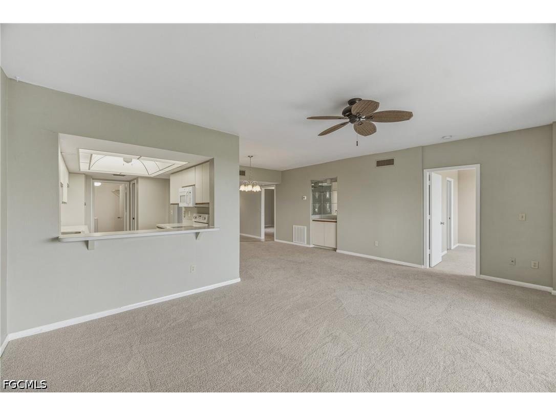 7129 Lakeridge View Court #203 Fort Myers FL 33907 2026028524 image5