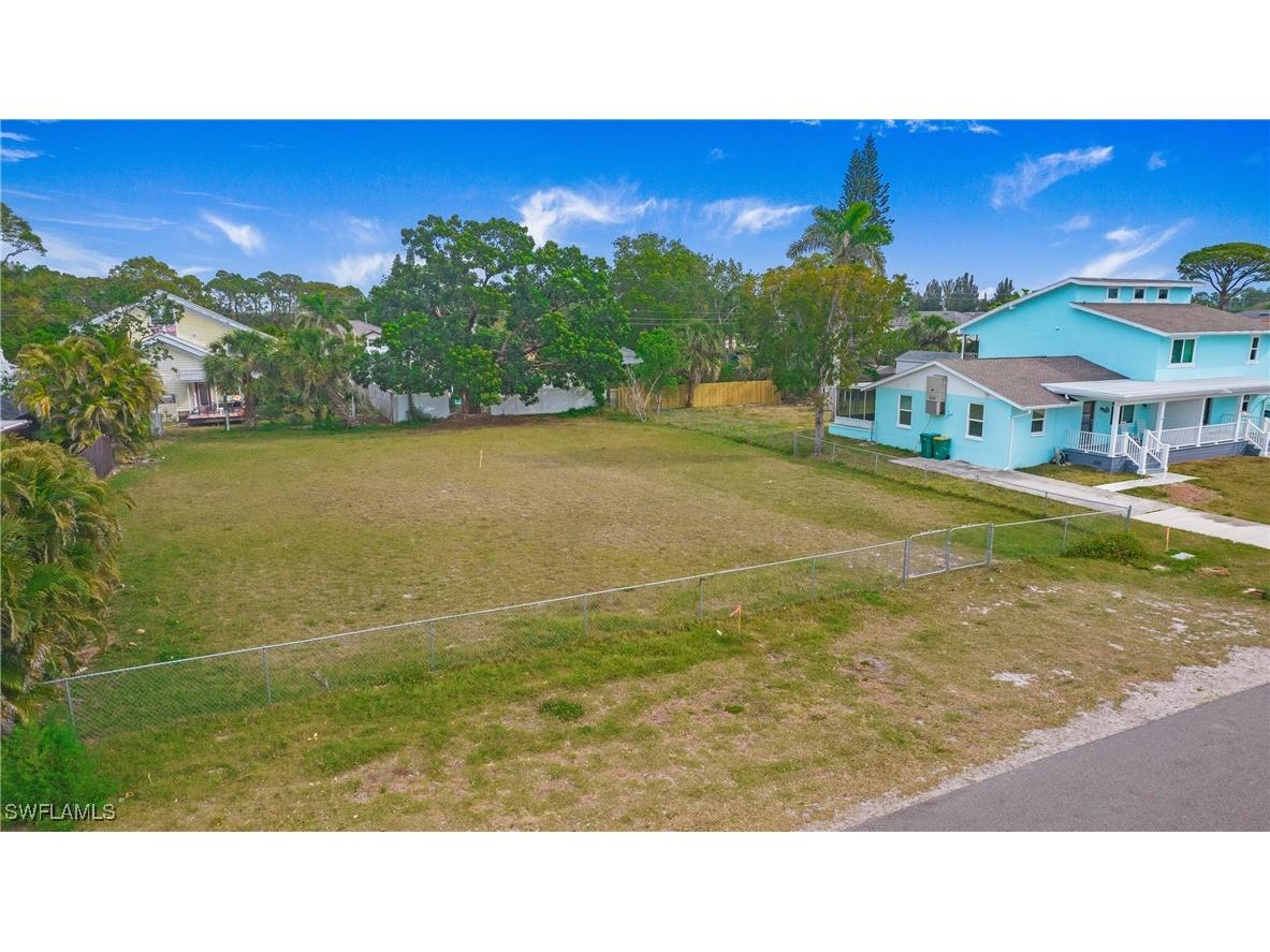 713 109th Avenue N Naples FL 34108 225031572 image11