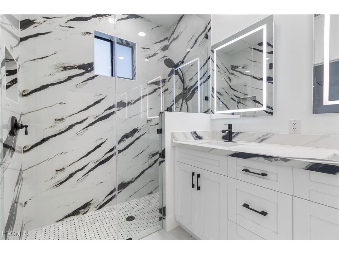 713 Camilla Street E Lehigh Acres FL 33974 2026002633 image17