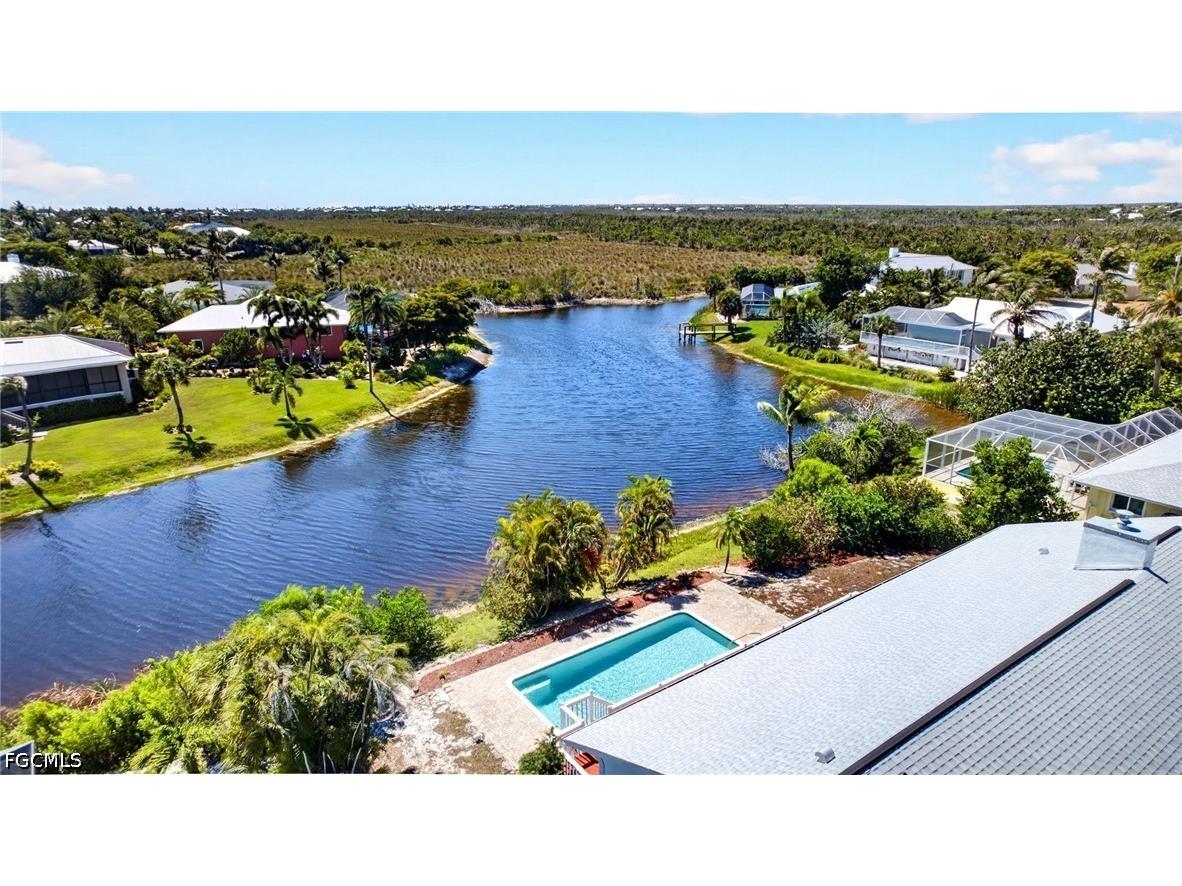 713 Durion Court Sanibel FL 33957 2026023184 image23