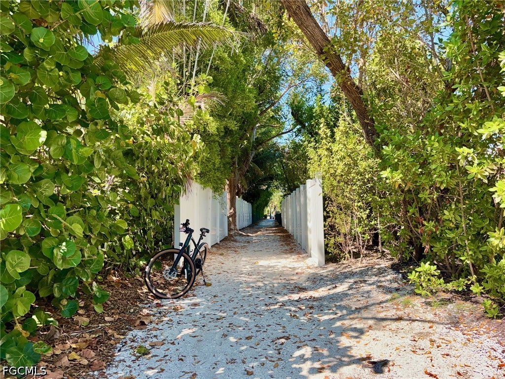 713 Durion Court Sanibel FL 33957 2026023184 image30