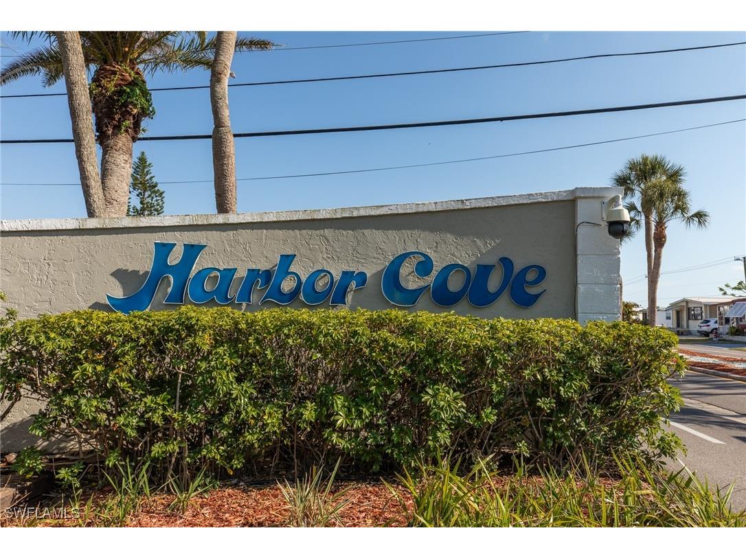 713 Fairmount Drive North Port FL 34287 225052949 image3