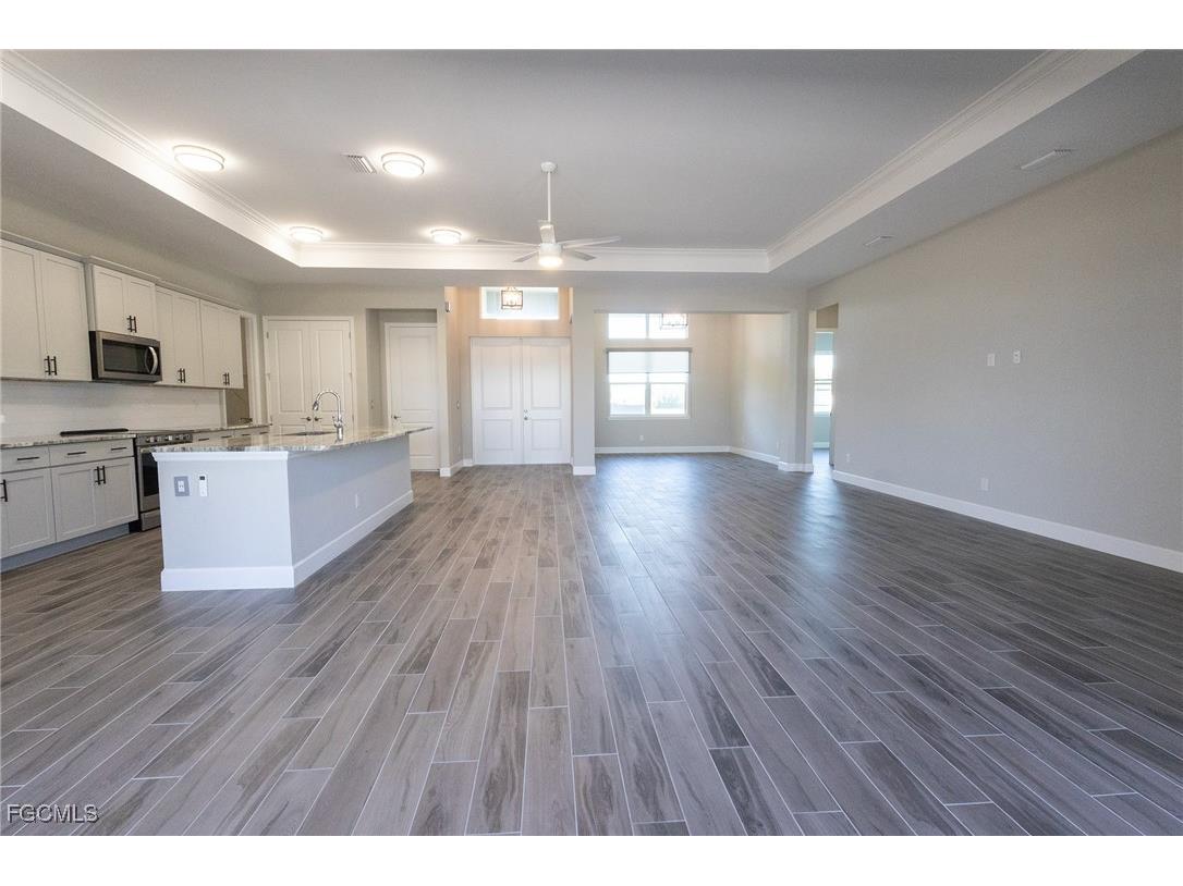 713 NW 37th Avenue Cape Coral FL 33993 2026005000 image13