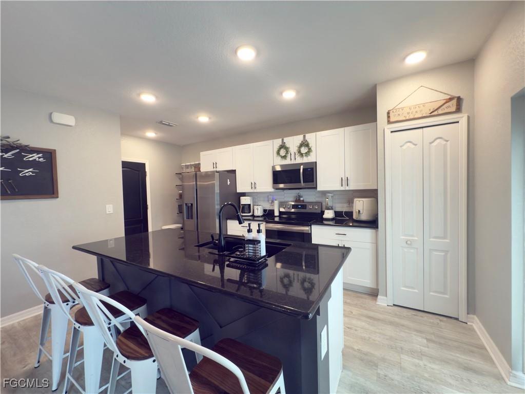 713 NW 37th Place Cape Coral FL 33993 2025012854 image23