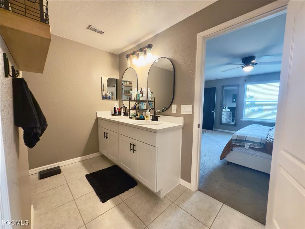 713 NW 37th Place Cape Coral FL 33993 2025012854 image31