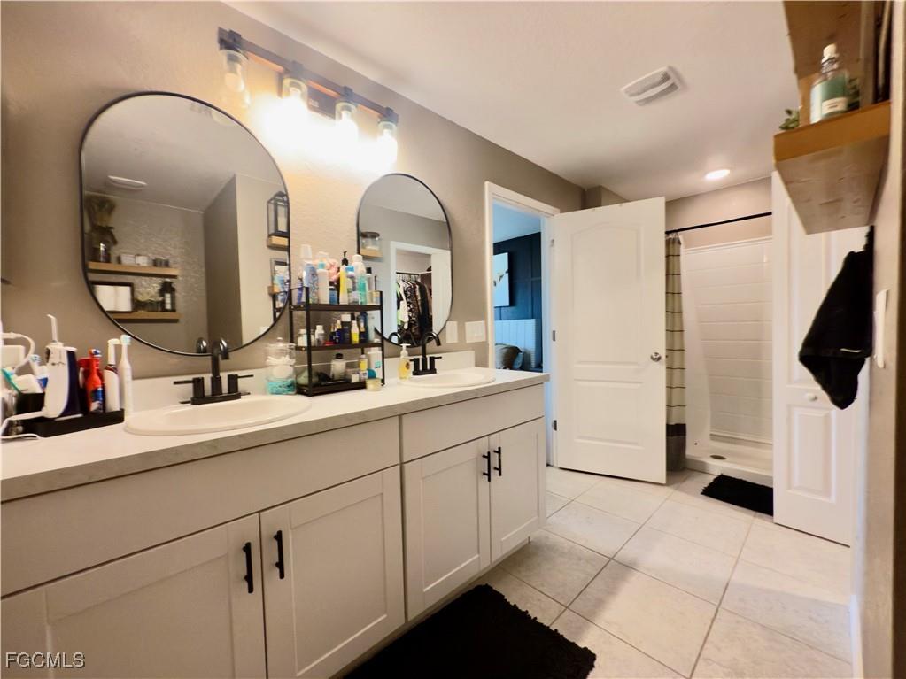 713 NW 37th Place Cape Coral FL 33993 2025012854 image32