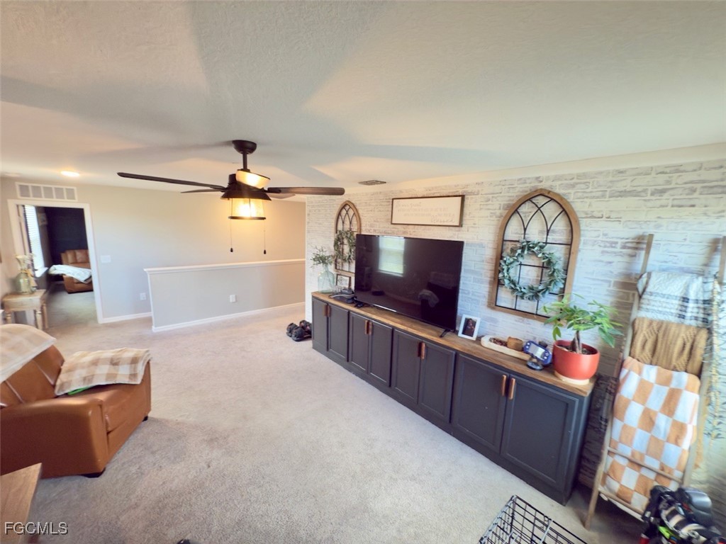 713 NW 37th Place Cape Coral FL 33993 2025012854 image37