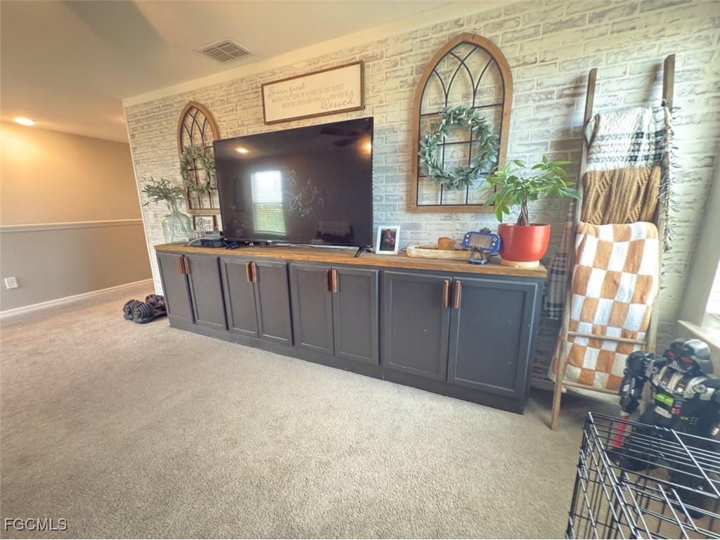 713 NW 37th Place Cape Coral FL 33993 2025012854 image38