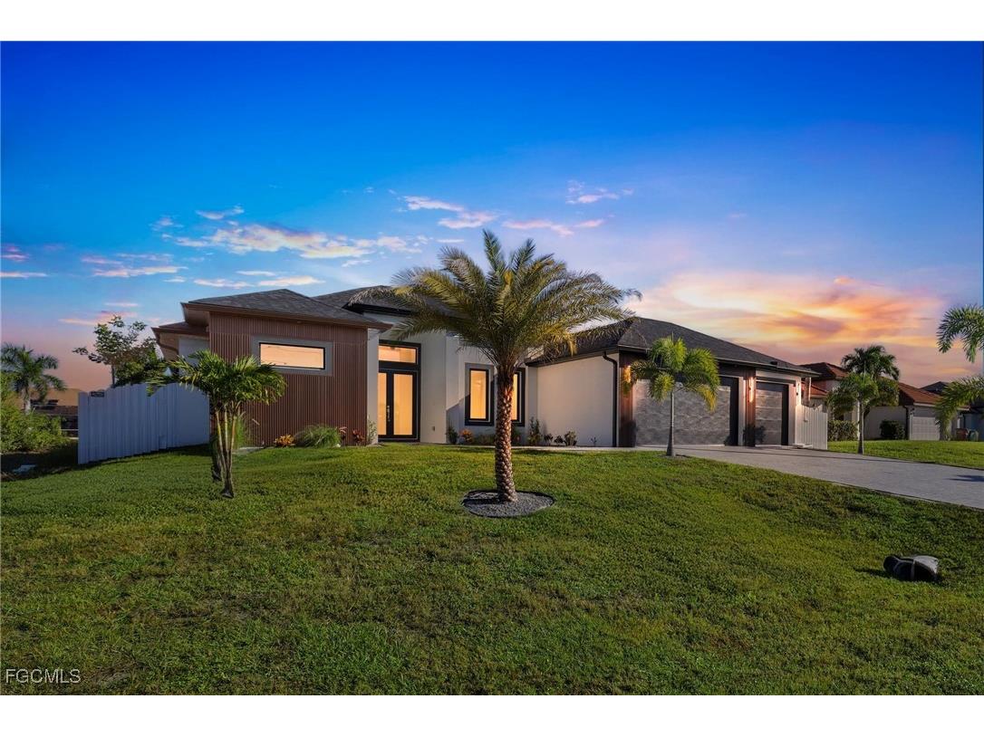 713 NW 8th Terrace Cape Coral FL 33993 225061182 image1