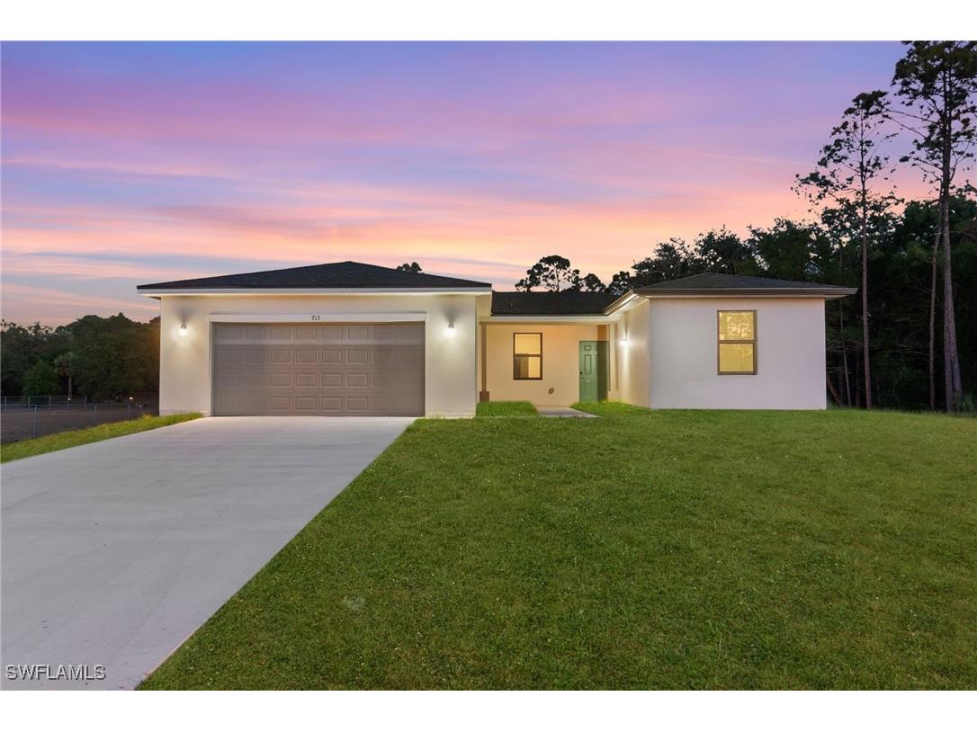 713 Wells Avenue Lehigh Acres FL 33972 225045101 image1