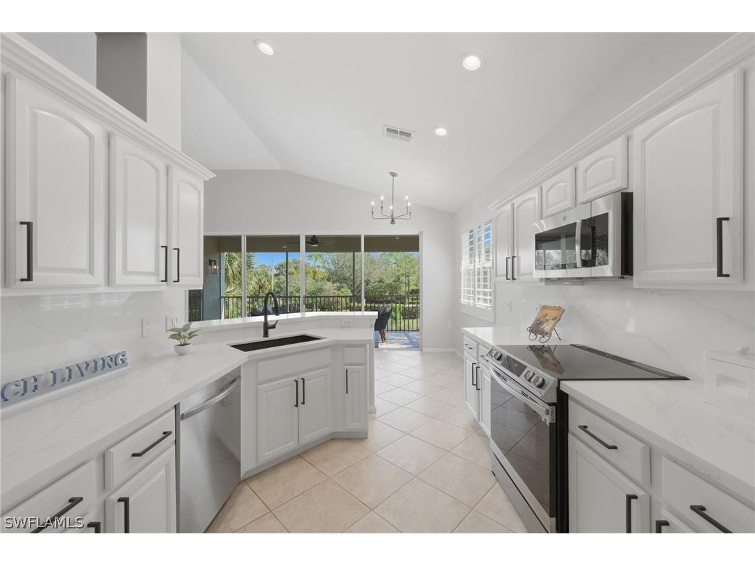 7134 Blue Juniper Court #202 Naples FL 34109 226011469 image6