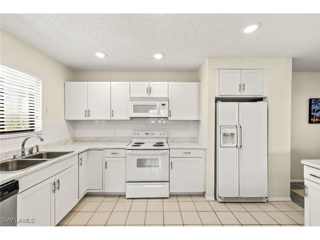 7136 Blanquilla Court Fort Myers FL 33908 225043796 image8